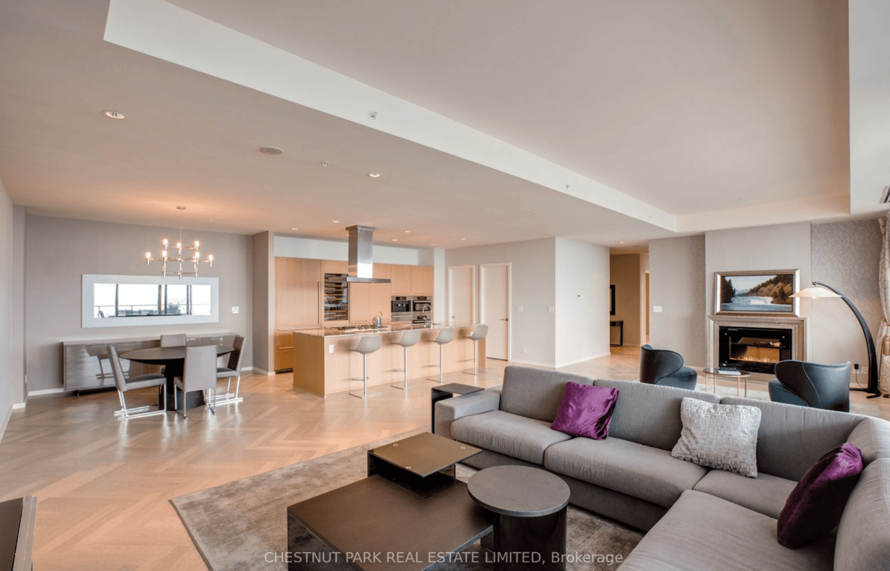 Suite 5302- 180 University Avenue