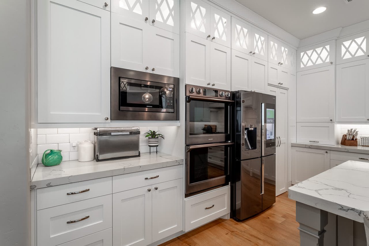 258 W Blue Quartz Dr