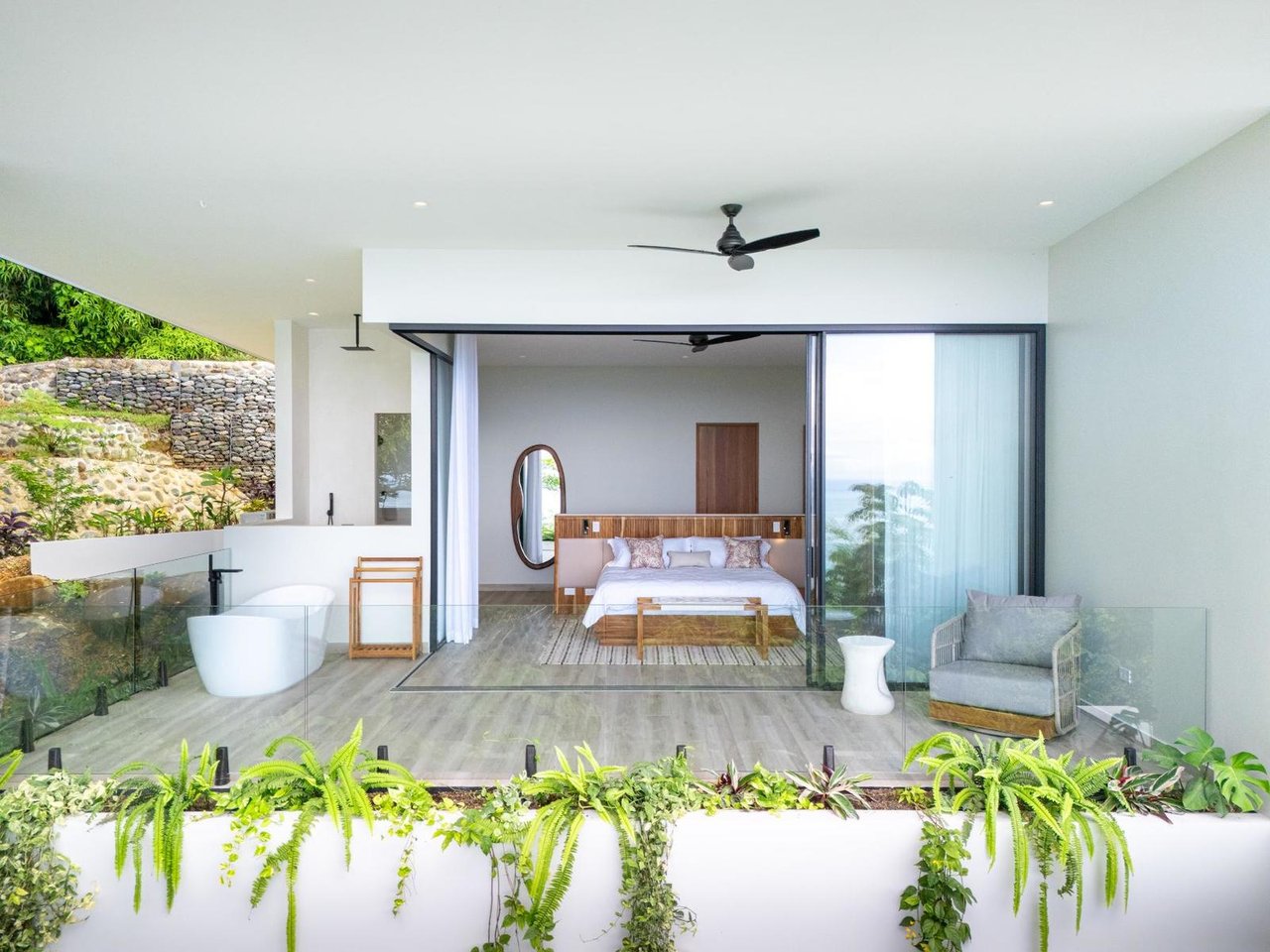 Contemporary Wellness Estate, Dominical, Puntarenas