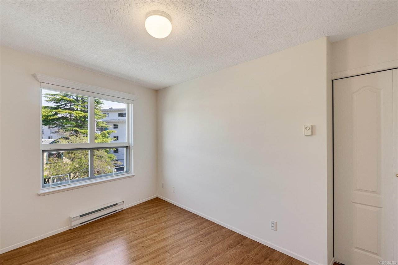 302-936 Fairfield Rd