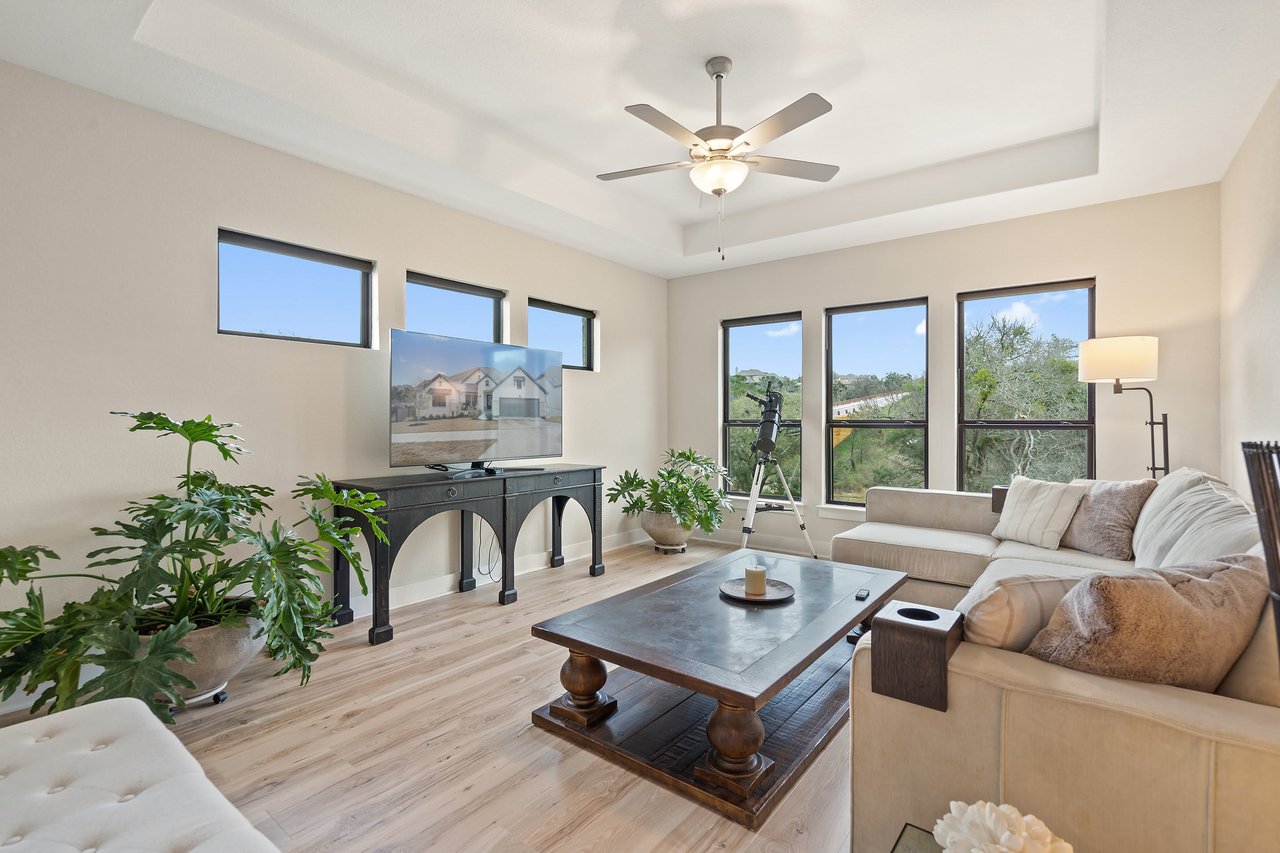 105 Hollytree Court