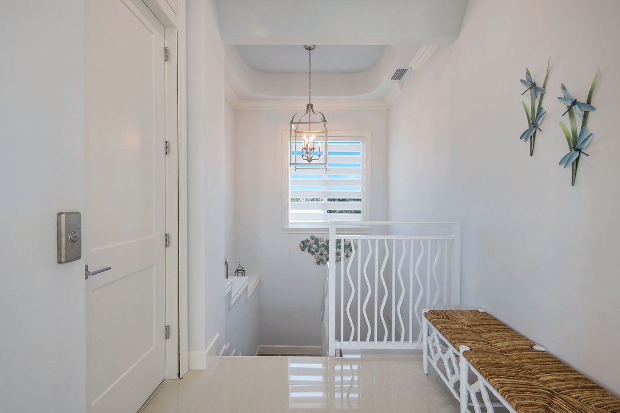 31 Manor Terrace, Marco Island