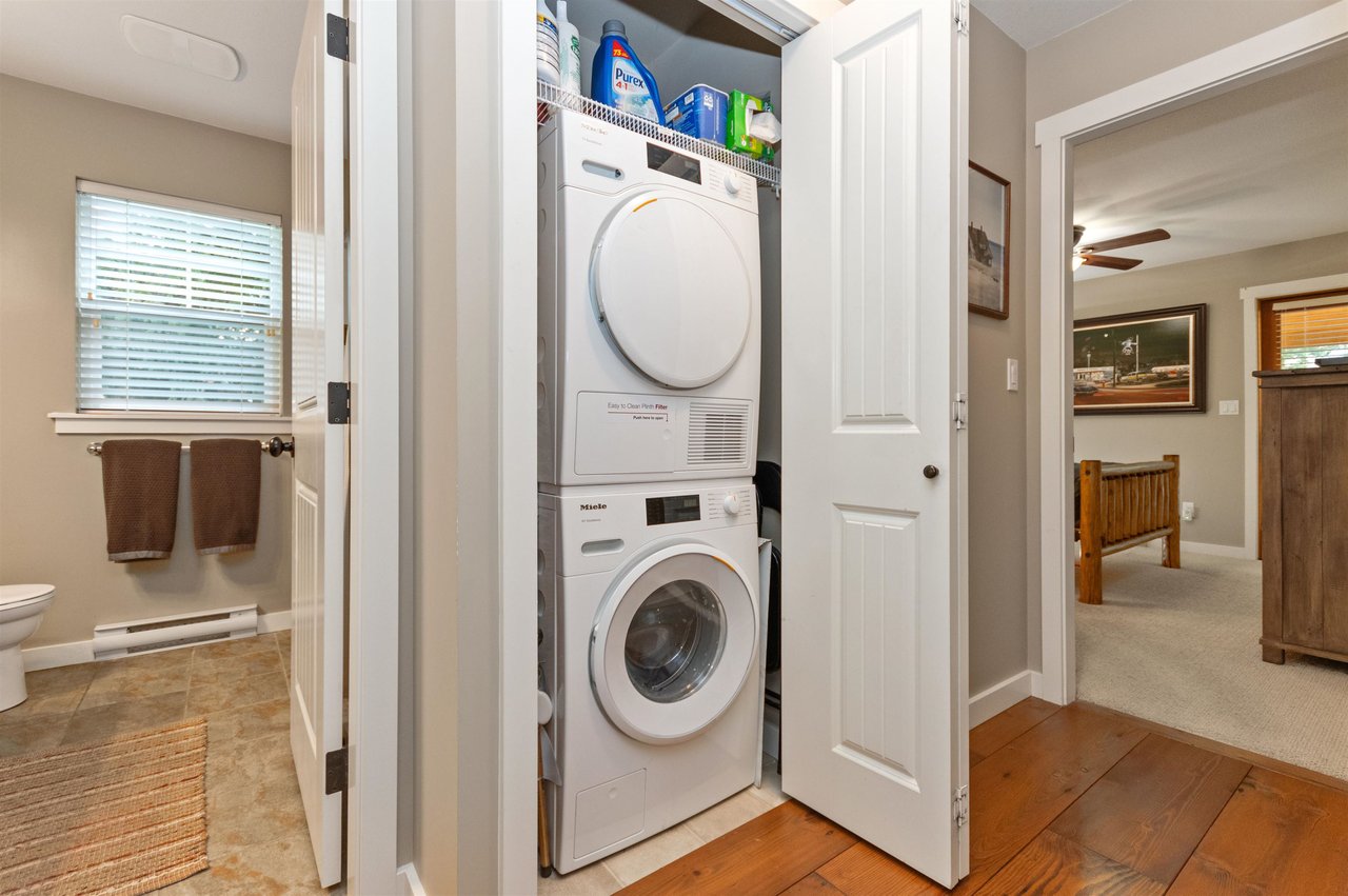 1907 Ravenwood Trail