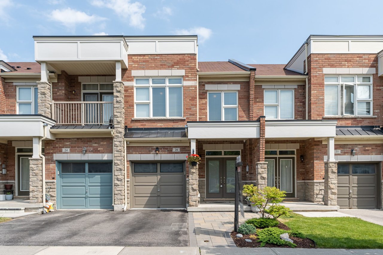 26 Black Locust Dr