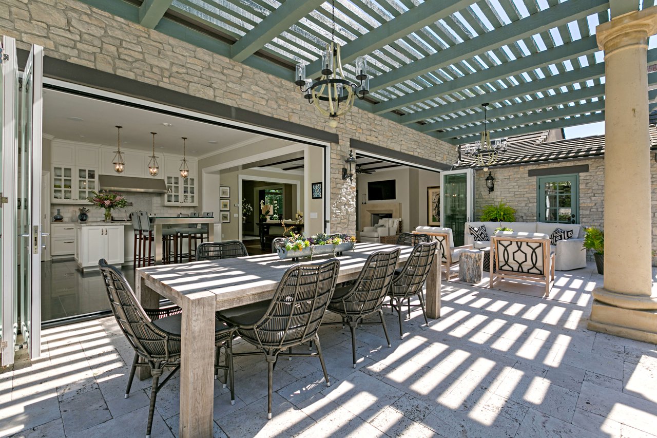 16748 Avenida Arroyo Pasajero