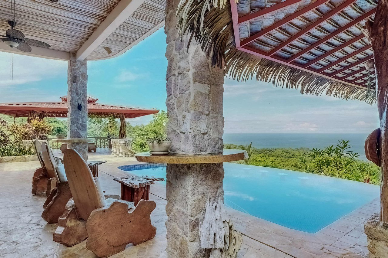 Castillo Puesta del Sol, Escalares - Private 5-Acre Property with Spectacular Ocean View