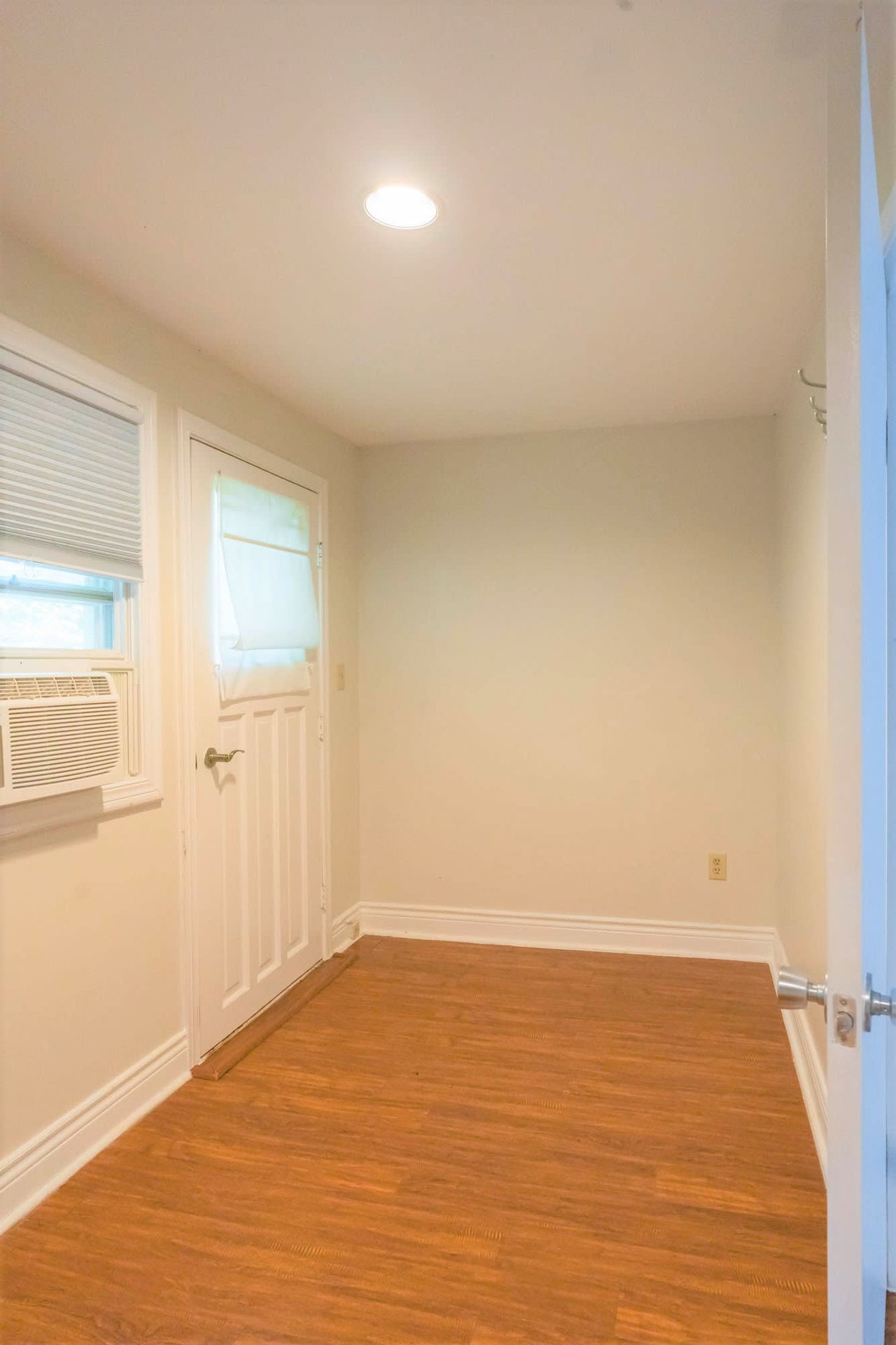 59 Westminster Dr