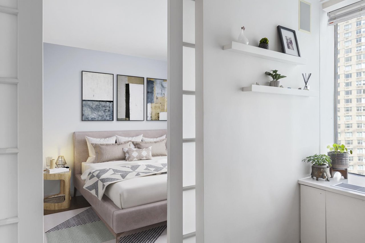 61 West 62nd Street, Apt 19-N