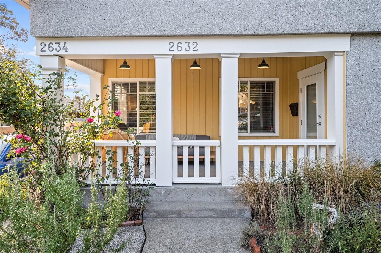 2632 Fernwood Rd