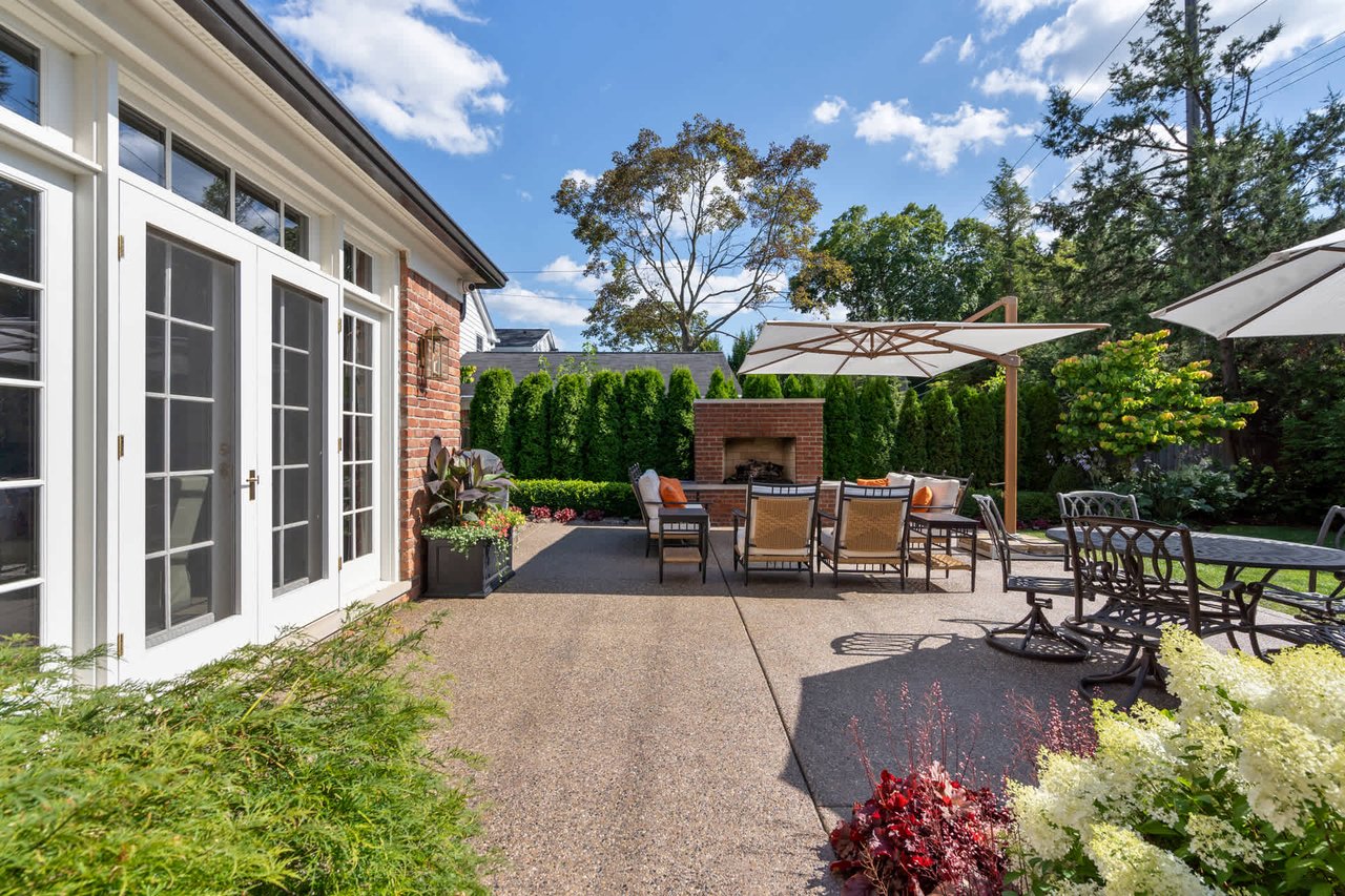 backyard-patio