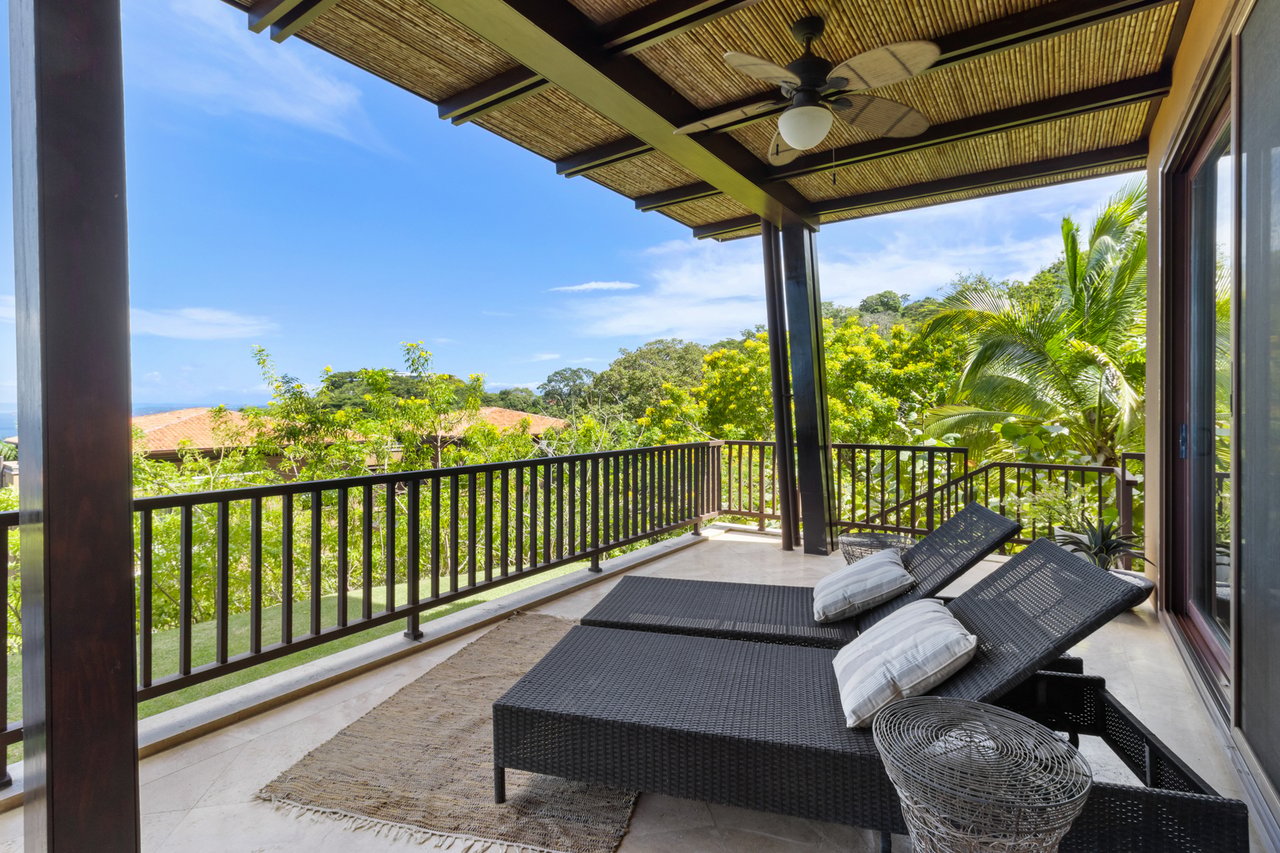 Infinity Pool Oceanview Condo, Papagayo, Guanacaste