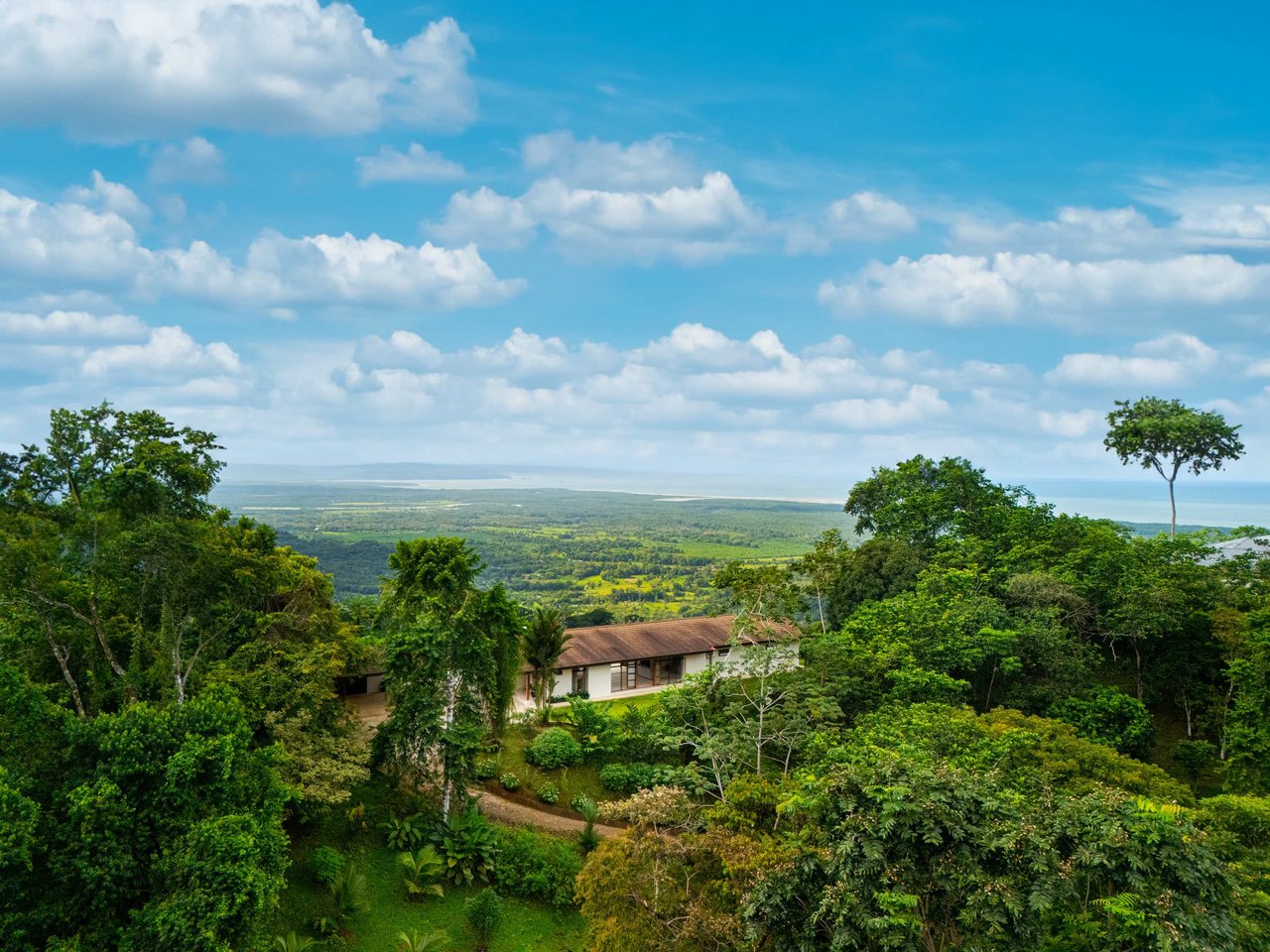 Cascada Sandalo Jaw Dropping Ocean Views!