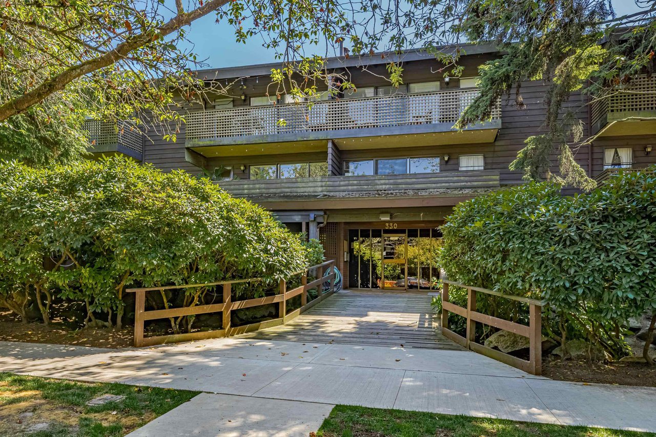 303-330 E 7th Avenue, Vancouver
