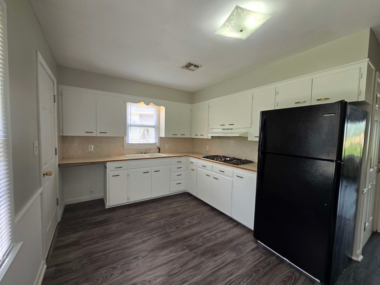 518 W Park 