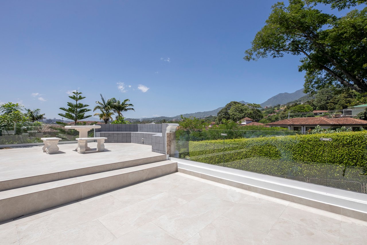 Panoramic Mediterranean Villa, Escazu, San Jose