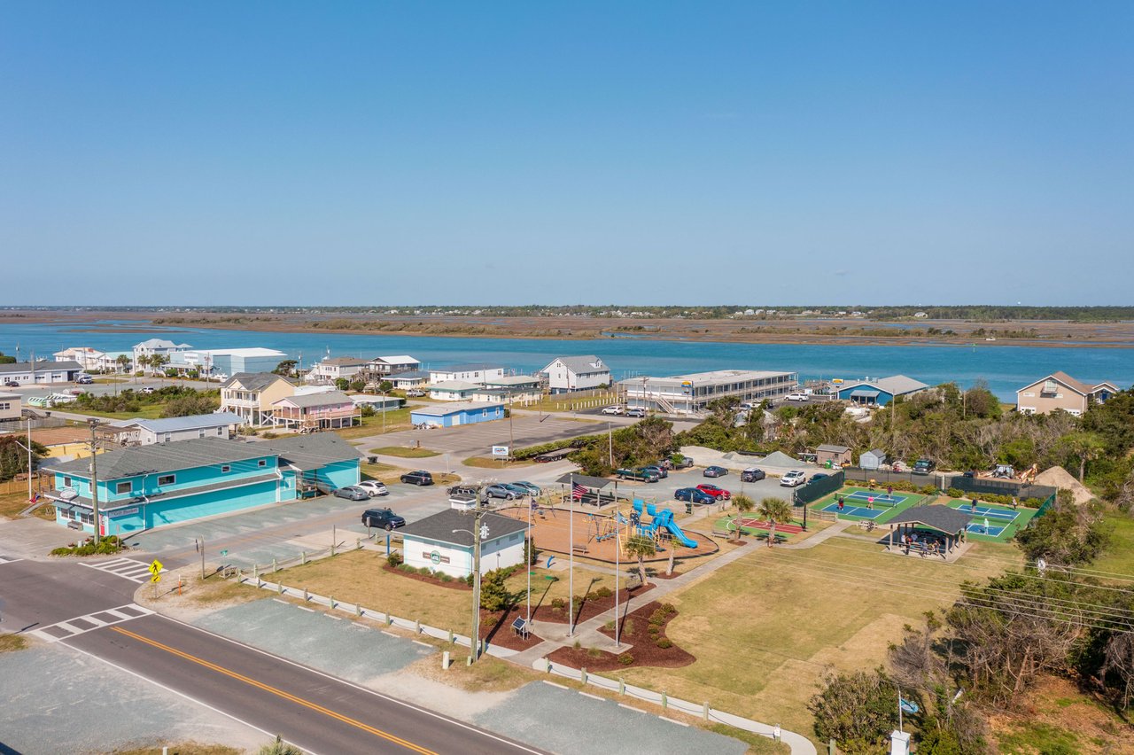 TOPSAIL BEACH