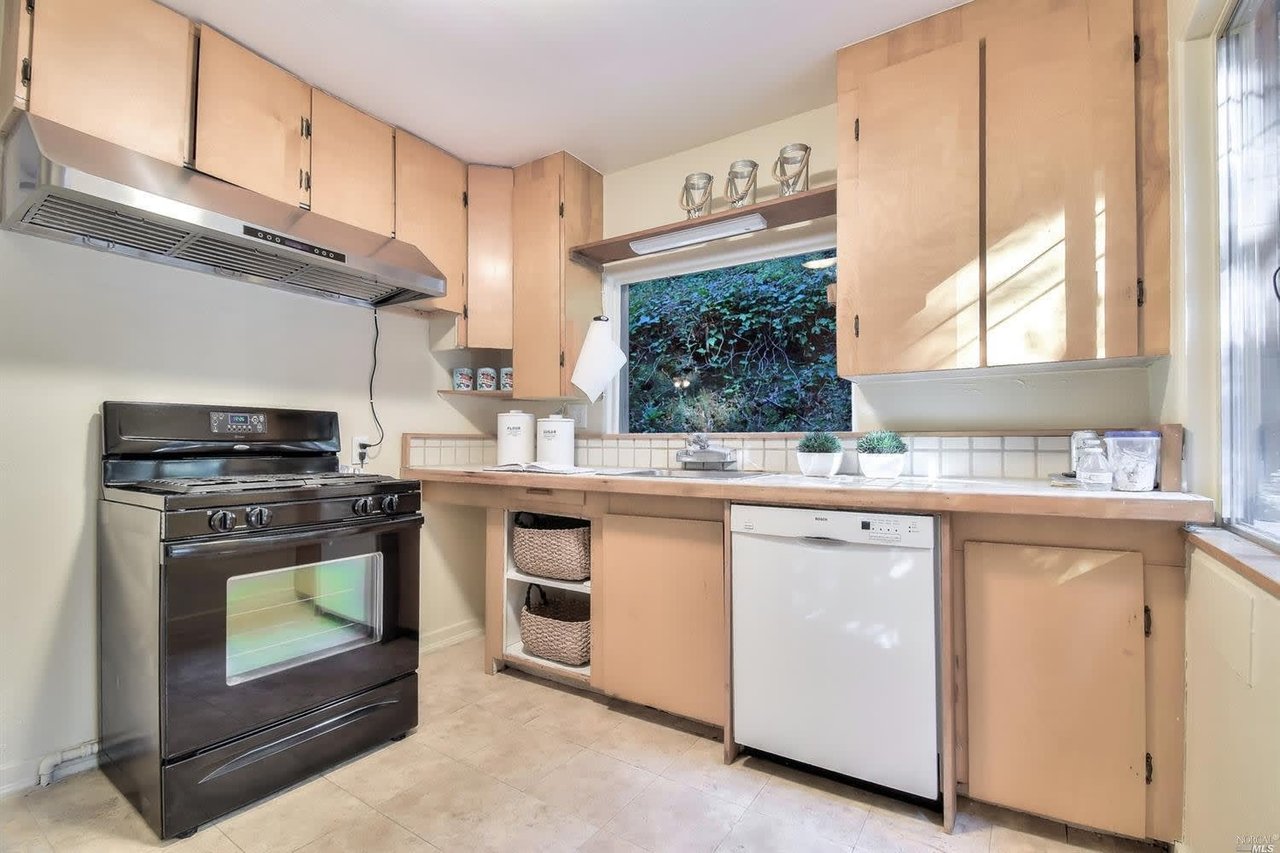 158 Marlin Ave