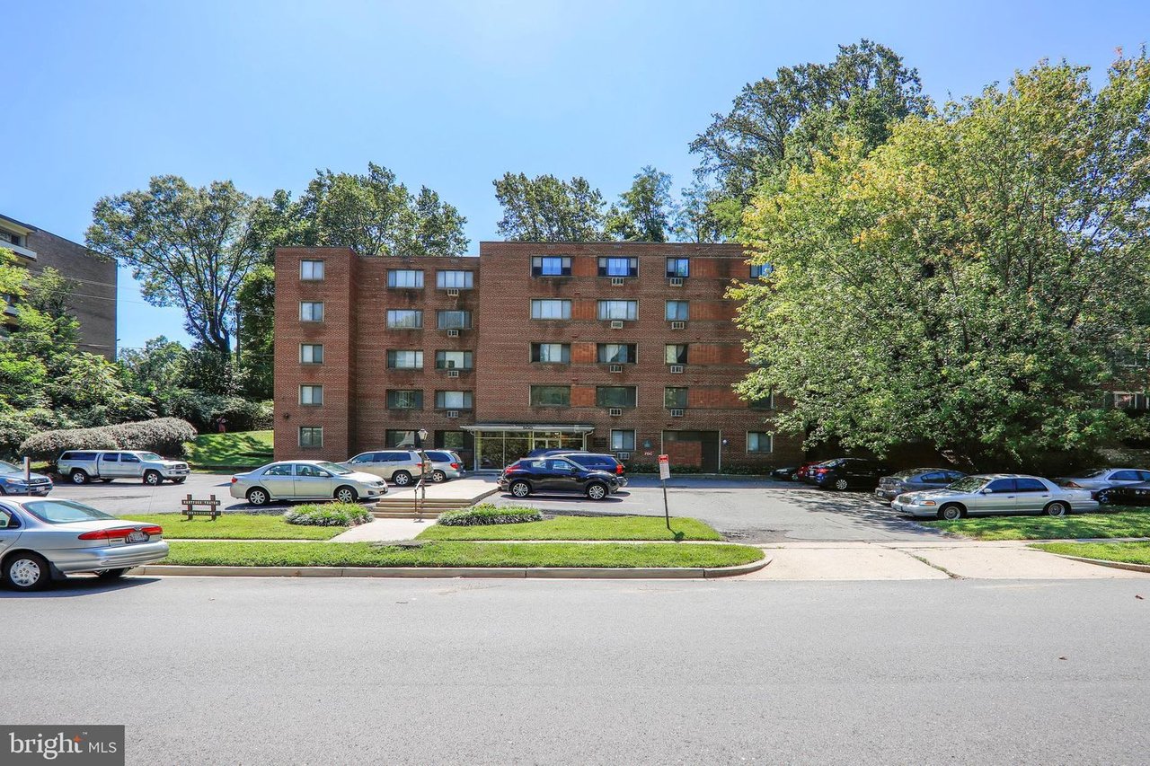 500 THAYER AVENUE Unit: 204