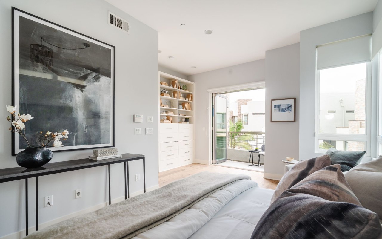 5840 W Seaglass Cir