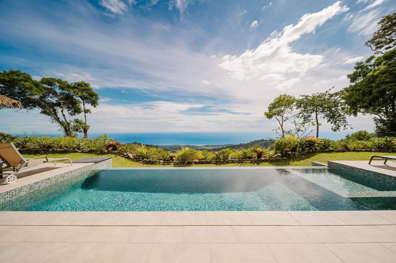Sunset Ocean View Luxury Home, Dominical, Puntarenas