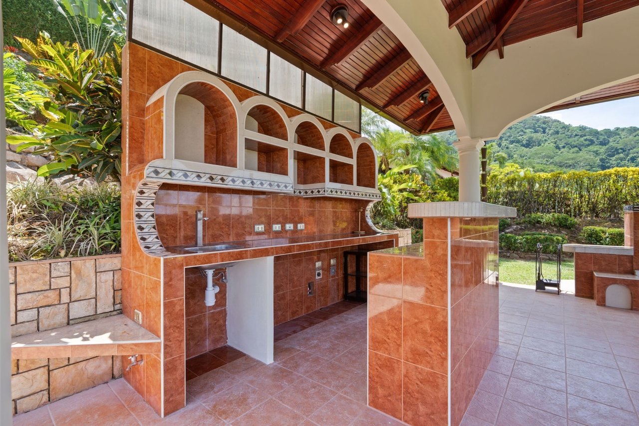 Ocean View Private Estate, Ojochal, Puntarenas
