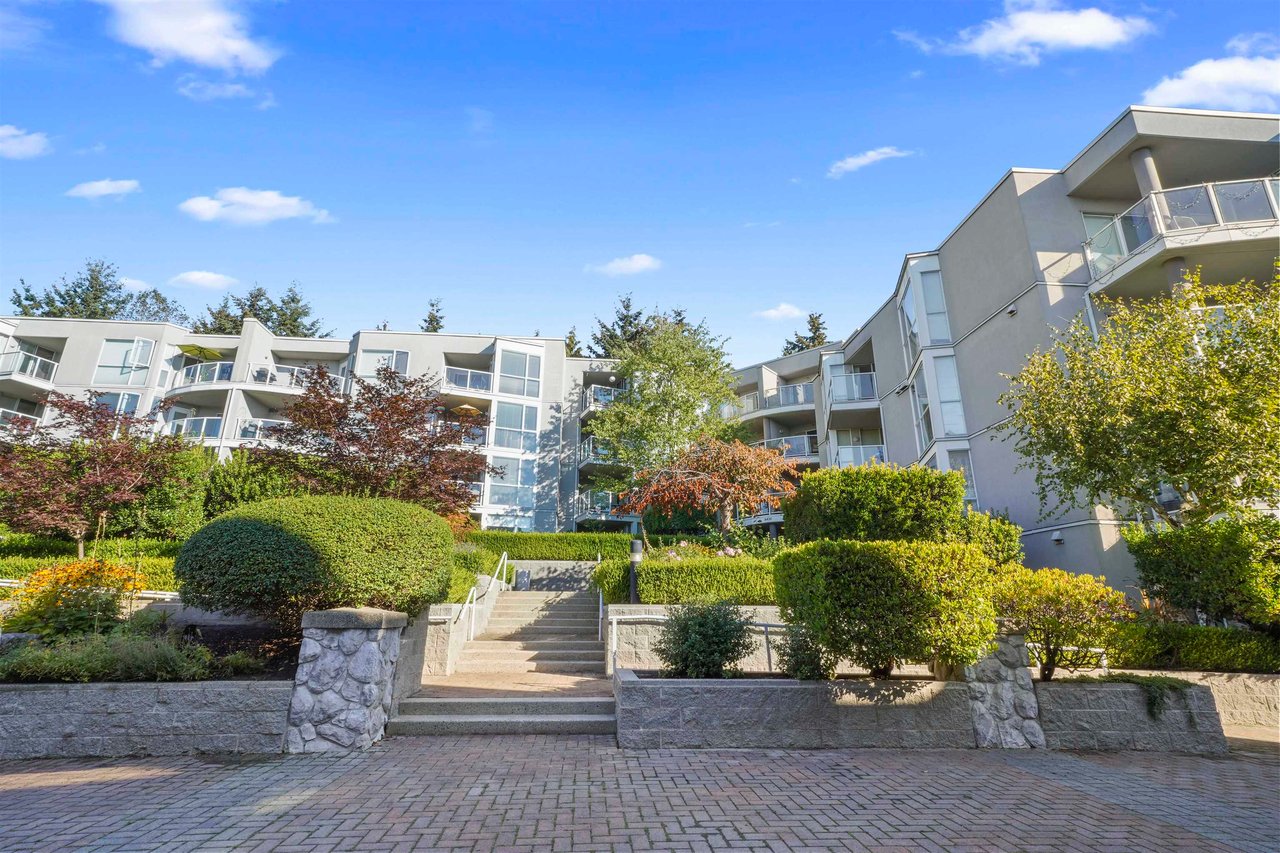 209-8430 Jellicoe St
