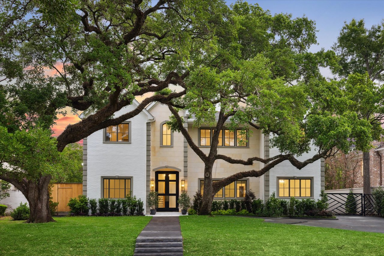 2211 Troon Road, Houston, Texas - Walter Bering, Houston Realtor
