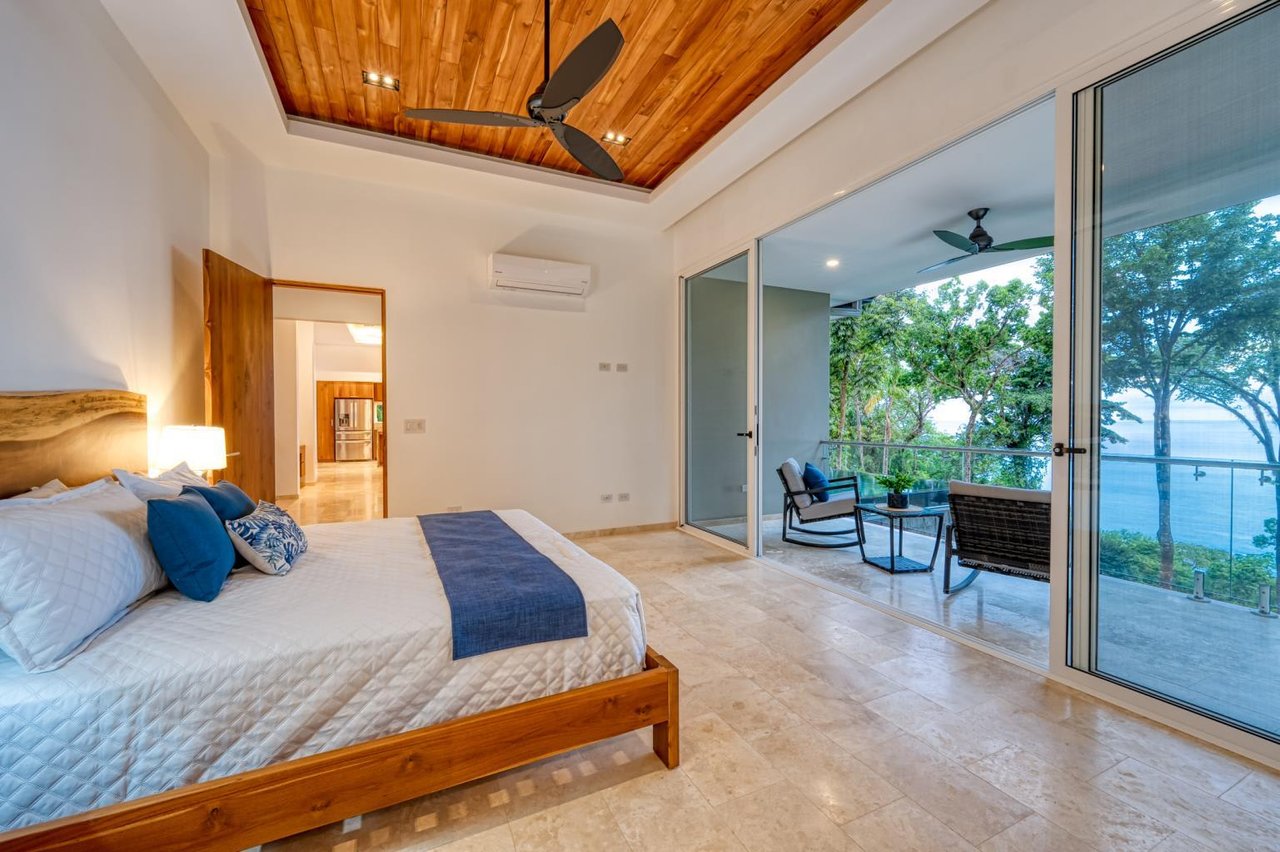 Modern Tropical 4 Bedroom Ocean View in Gated Community