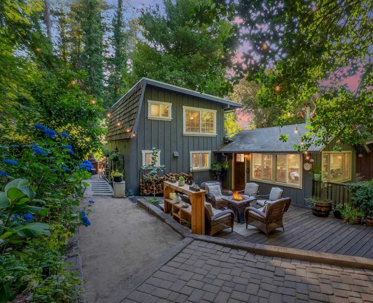 54 Forest RD