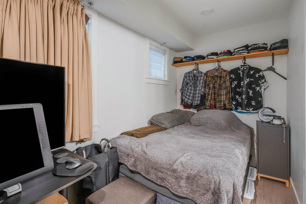 3-2717 Horley St