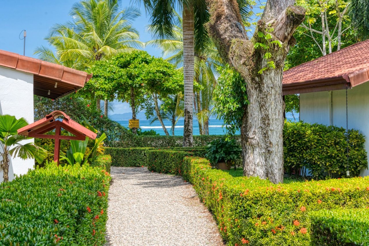 Turnkey Beachfront Eco Resort, Osa, Puntarenas