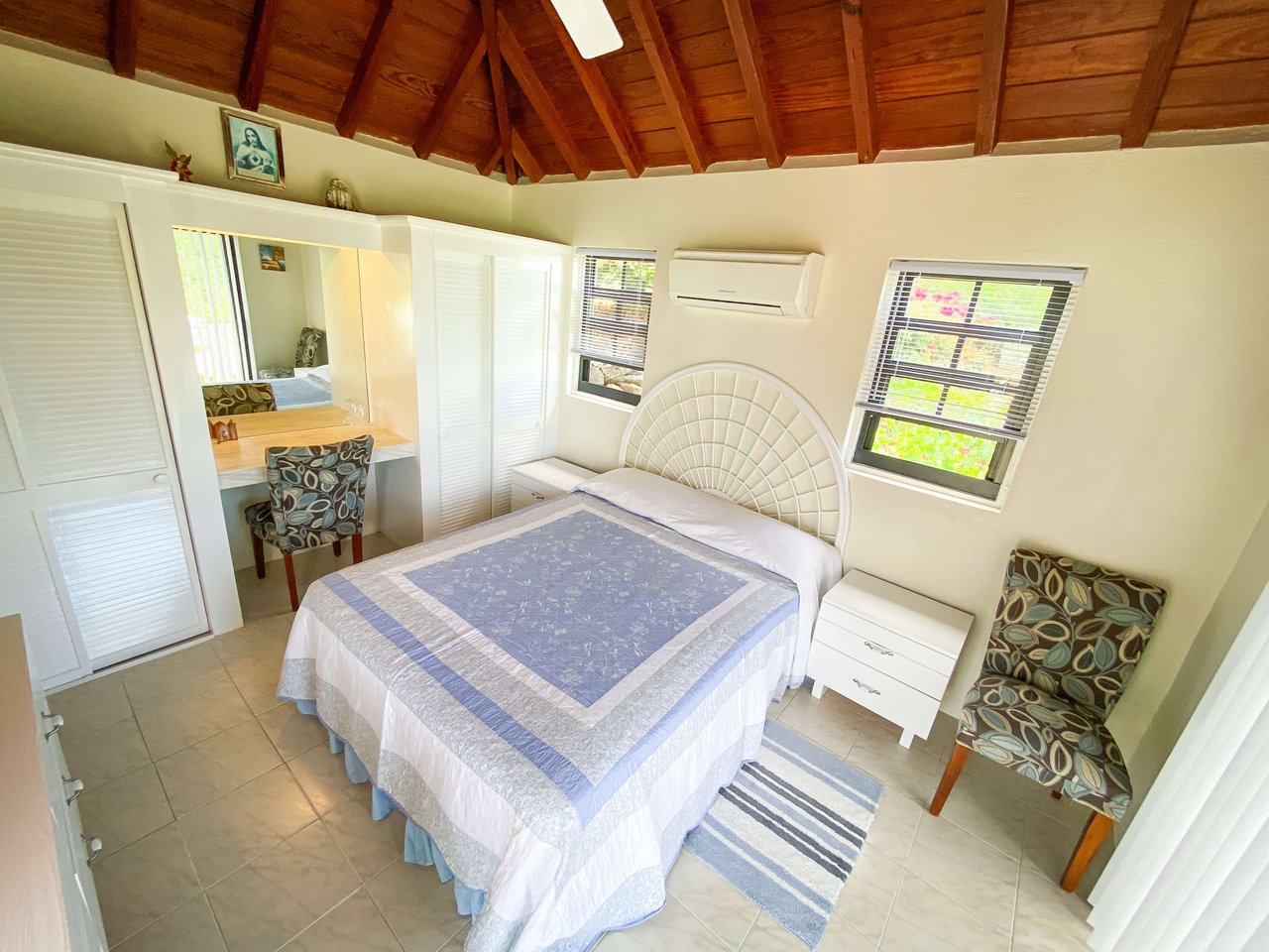 035 Villa Rosa