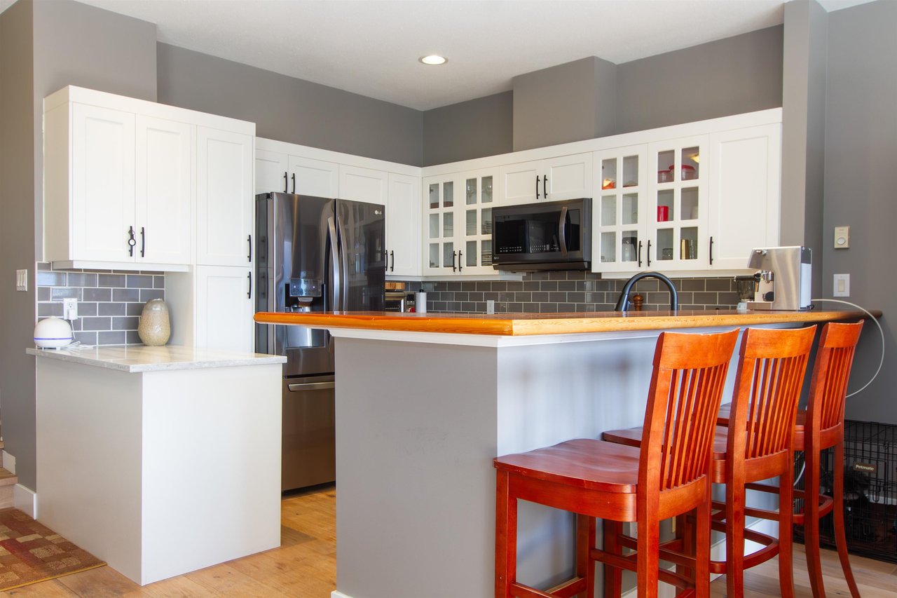 11-1026 Glacier View Dr