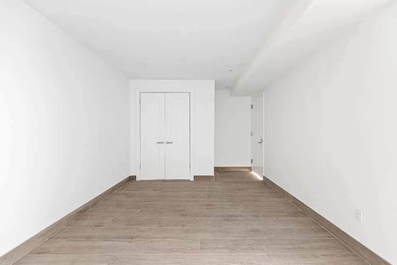 183 McGuinness Boulevard #1D