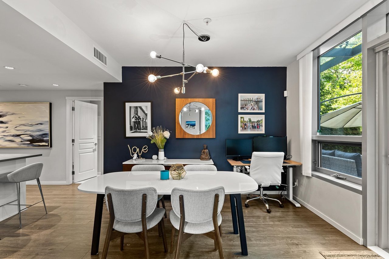 101-5883 Barker Ave