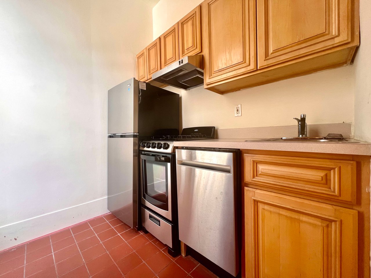 633 10th Street