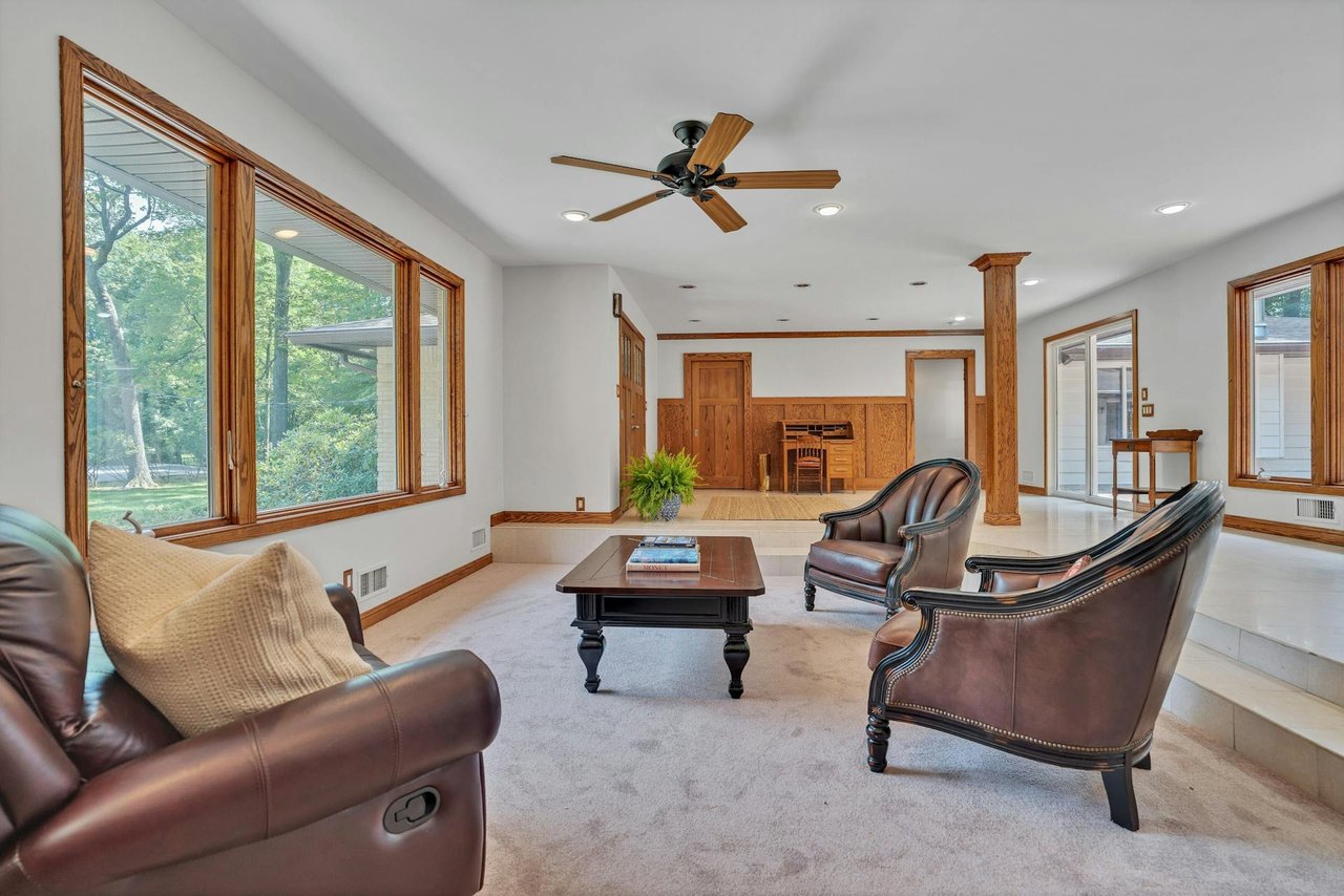 5 Charlotte Court