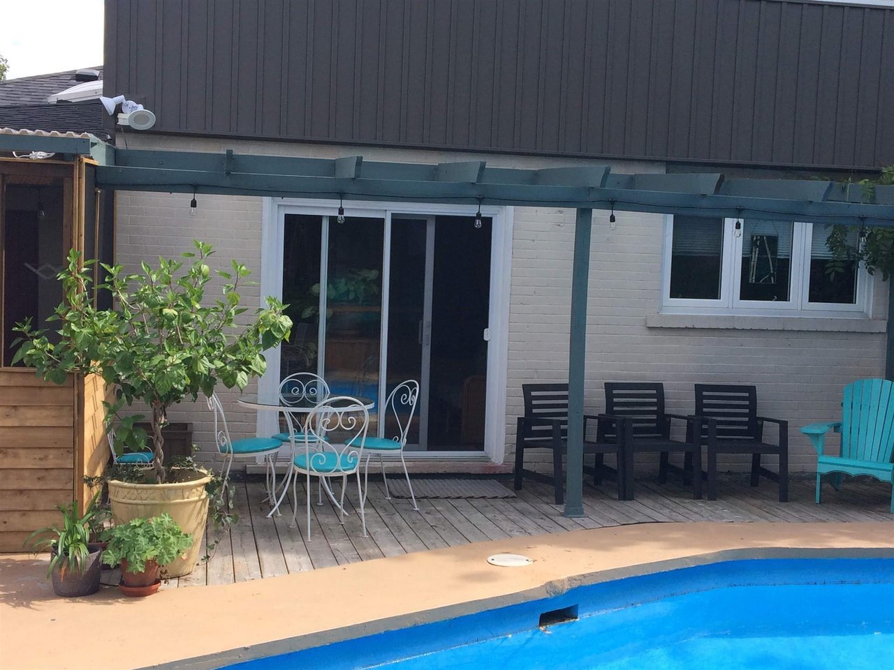 216 Catalina Dr