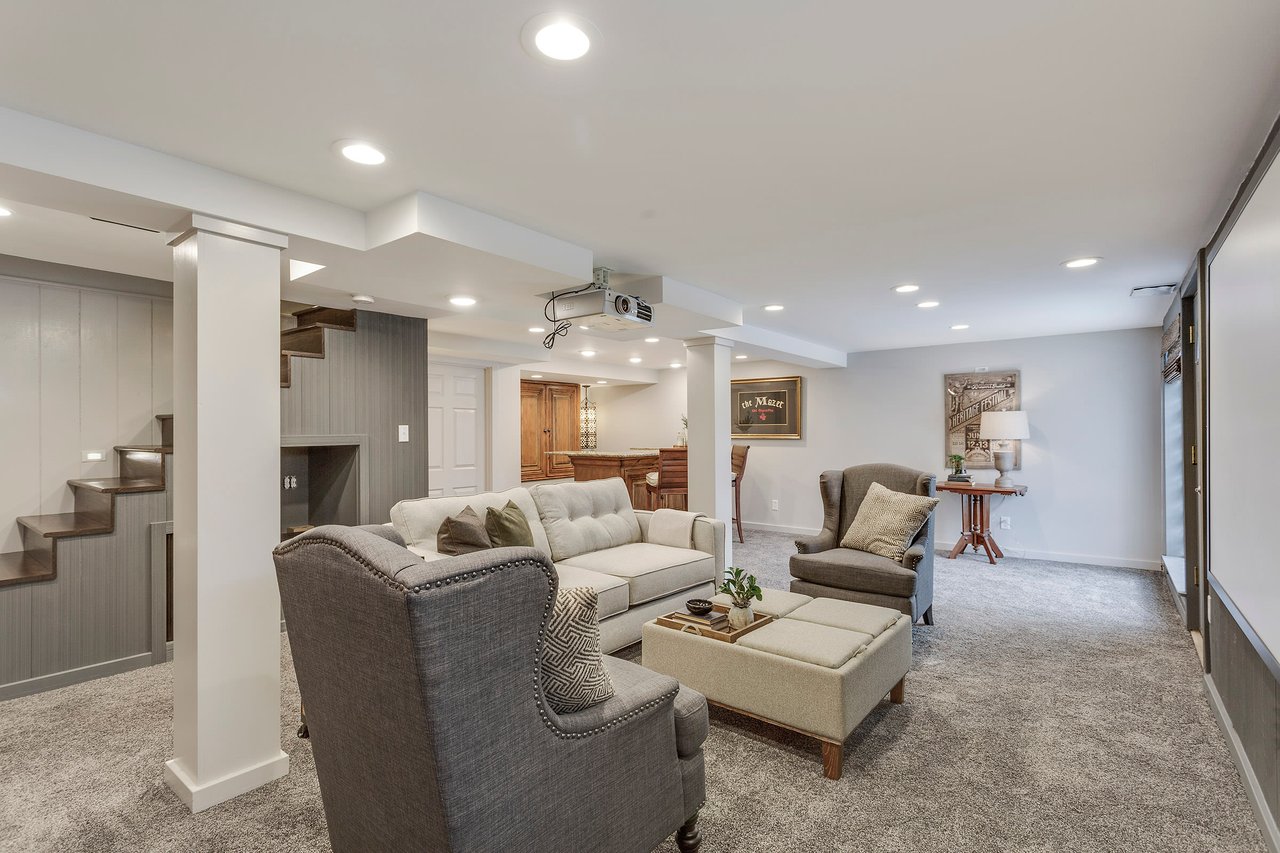 Chic Meets Functional in Des Peres
