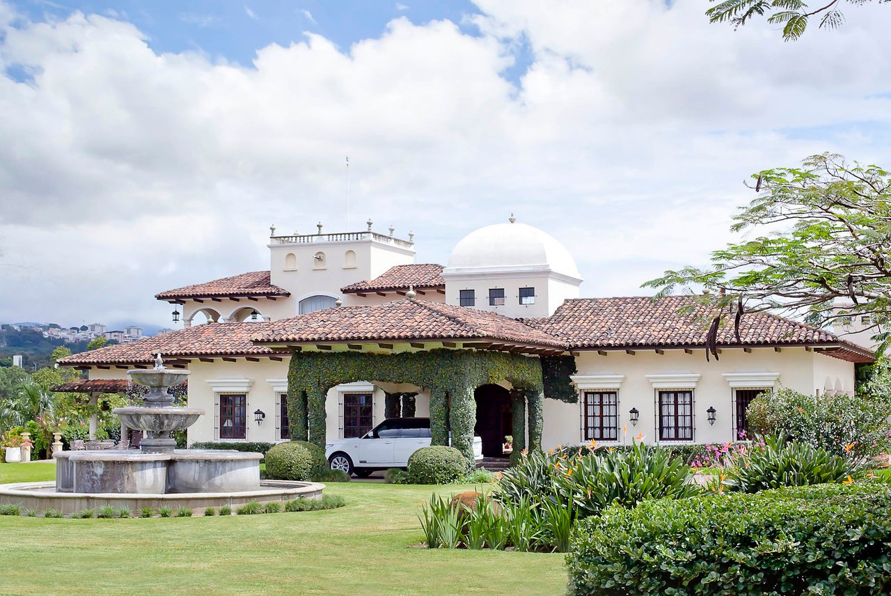 Colonial Equestrian Golf Estate, Heredia