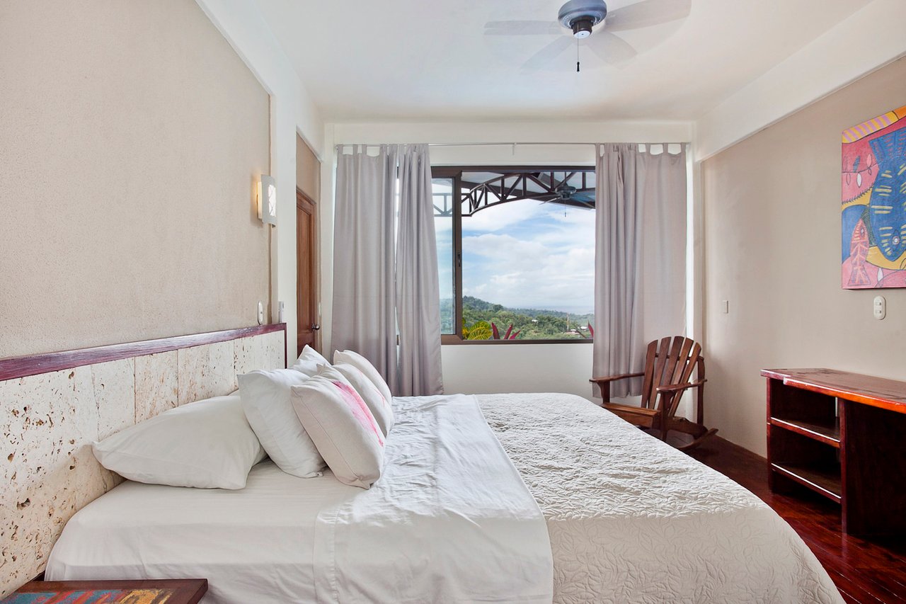 Penthouse Loft Jungle Villa, Manuel Antonio, Puntarenas