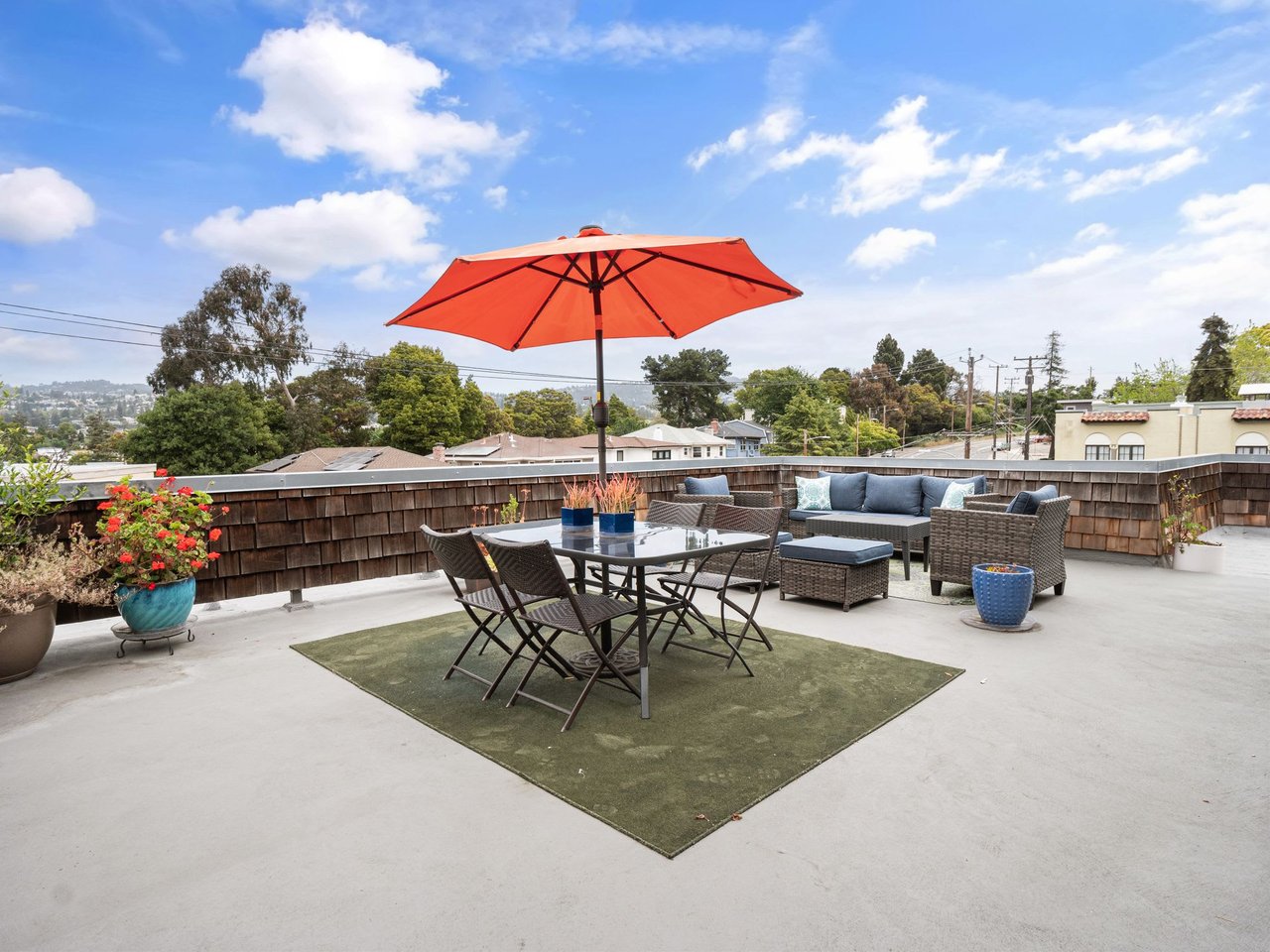 696 Athol #306
