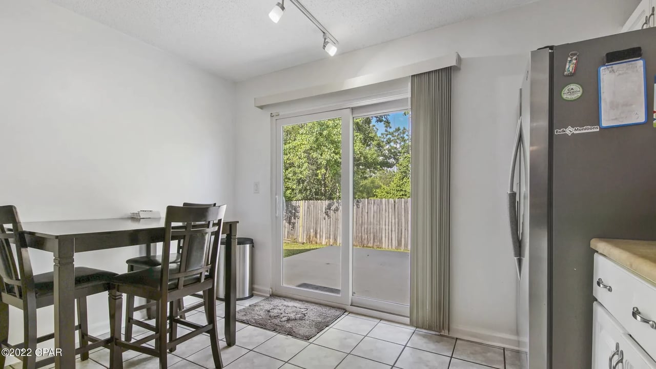 6605 LAKE JOANNA Circle