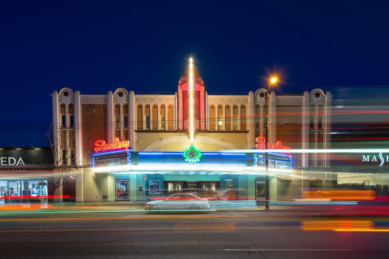 301-1337 W 10th Ave