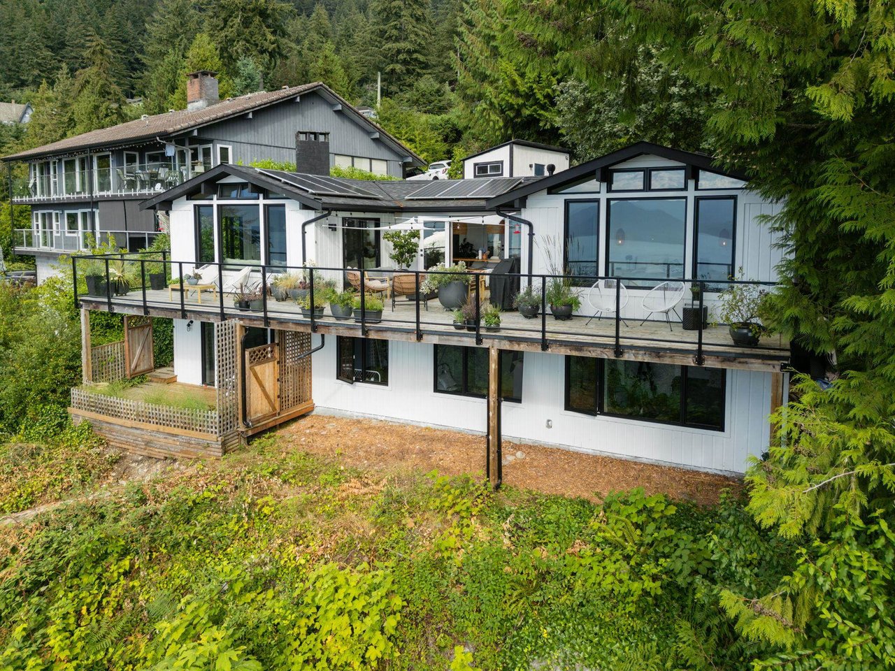 60 Panorama Rd