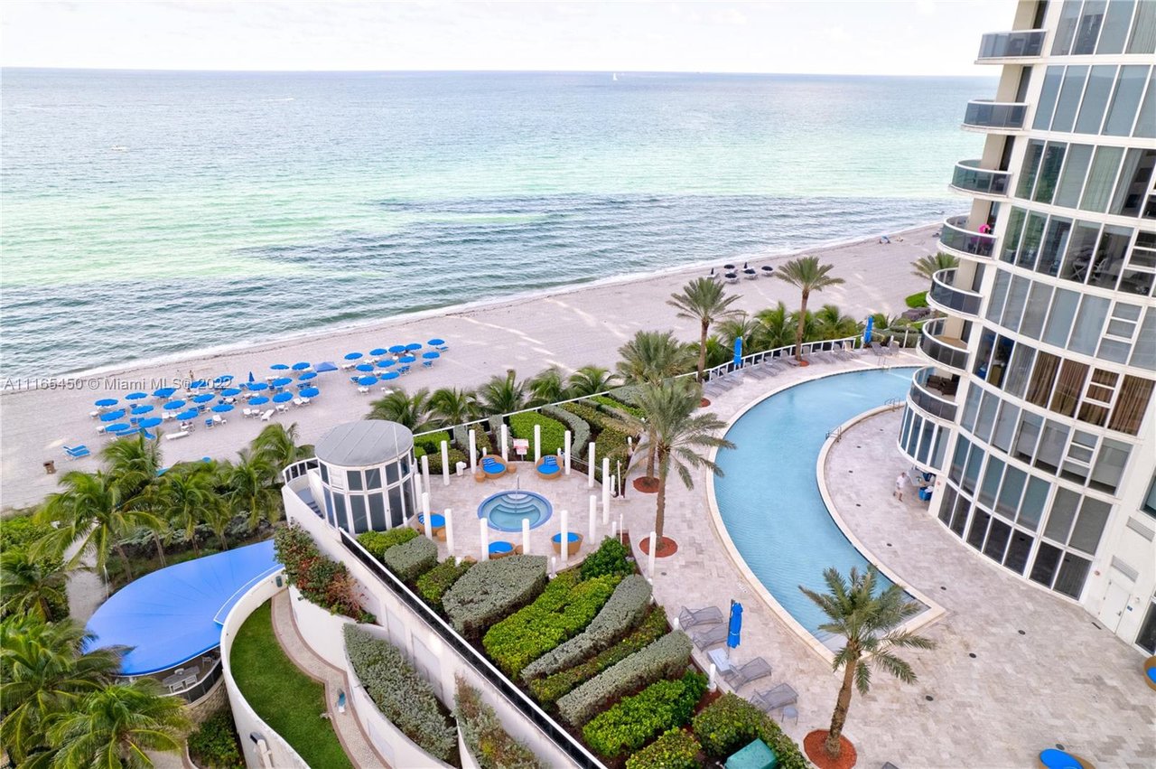 17201 Collins Ave #3708 Sunny Isles FL