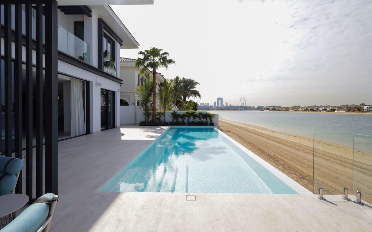 Buying a Home in Palm Jumeirah