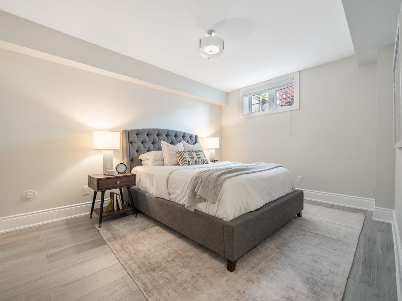 32 Ilfracombe Cres