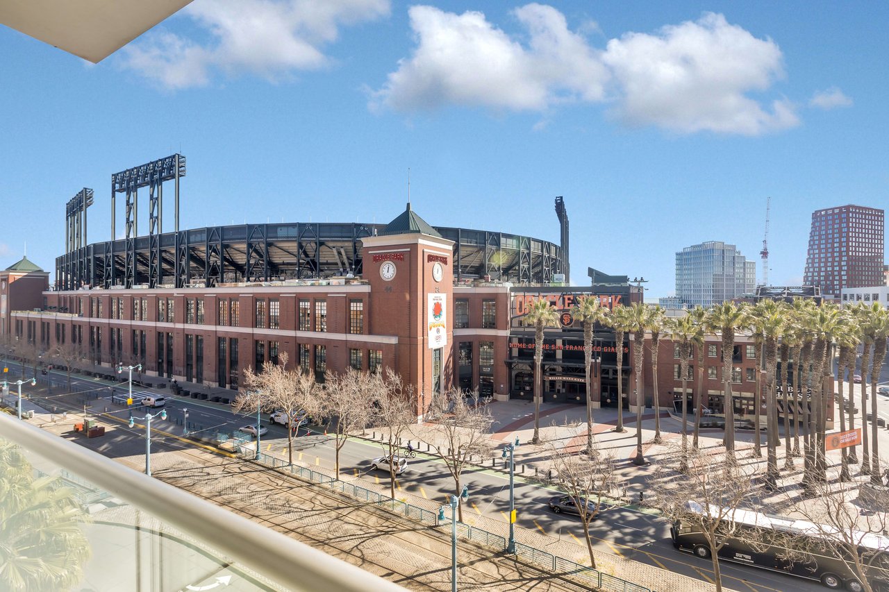 Ballpark View SOMA Loft