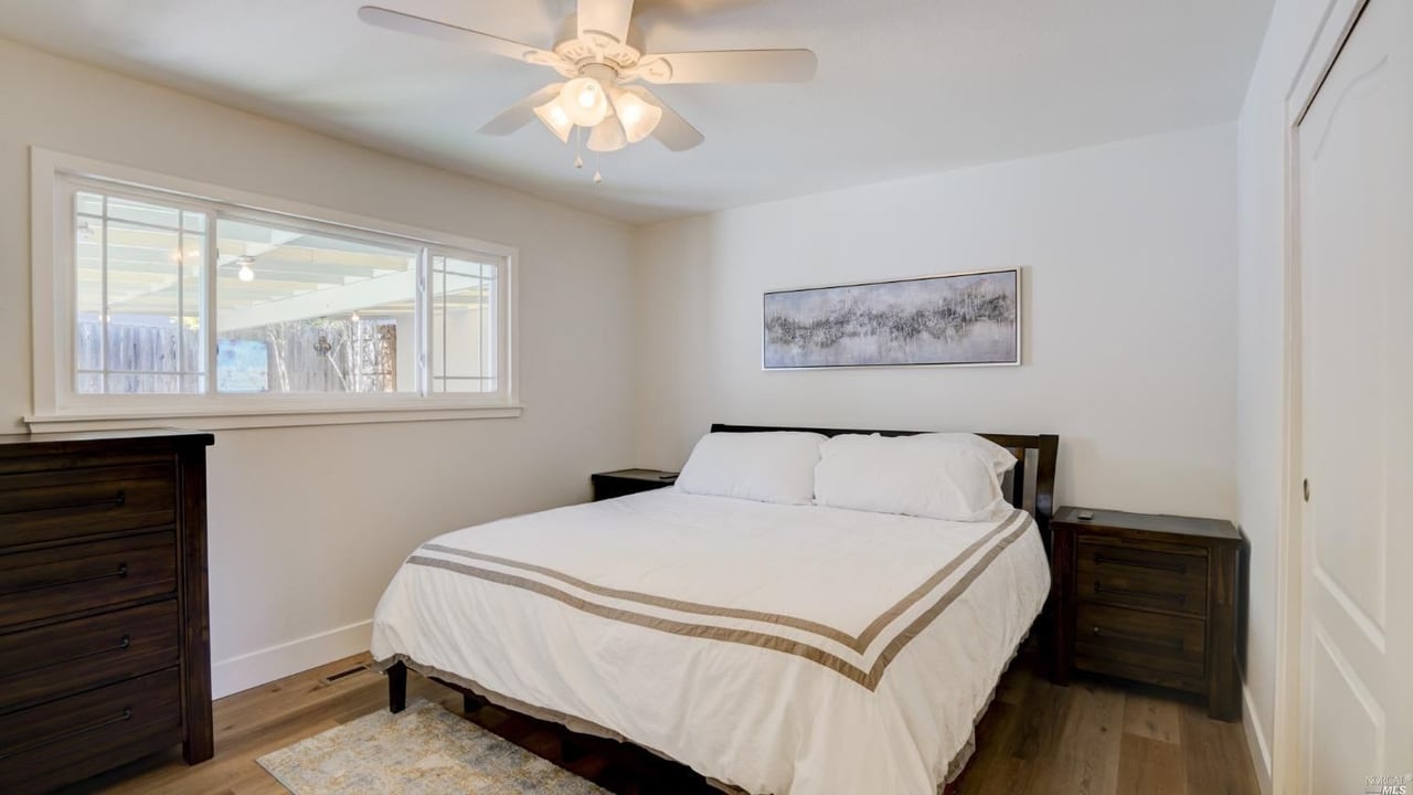 1 Cader Ct